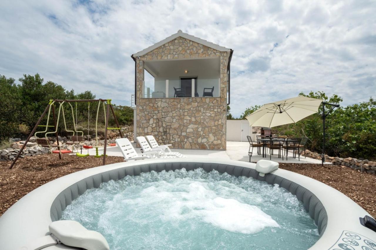Holiday Home Drvenik Mali Drvenik Eksteriør bilde